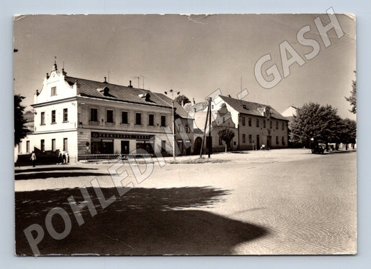 Pohlednice Horní Cerekev náměstí Rudé armády (M28319)