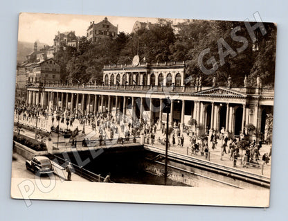 Pohlednice Karlovy Vary Kolonáda 1956 (M28324)