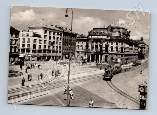 Pohlednice Bratislava Hviezdoslavovo náměstí a divadlo (M28525)