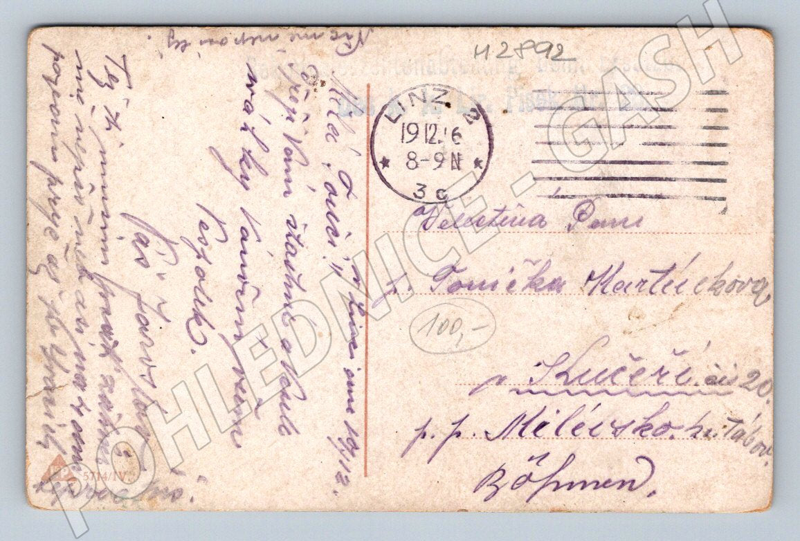 Postcard Merry Christmas soldier and girl 1912 (M2892)