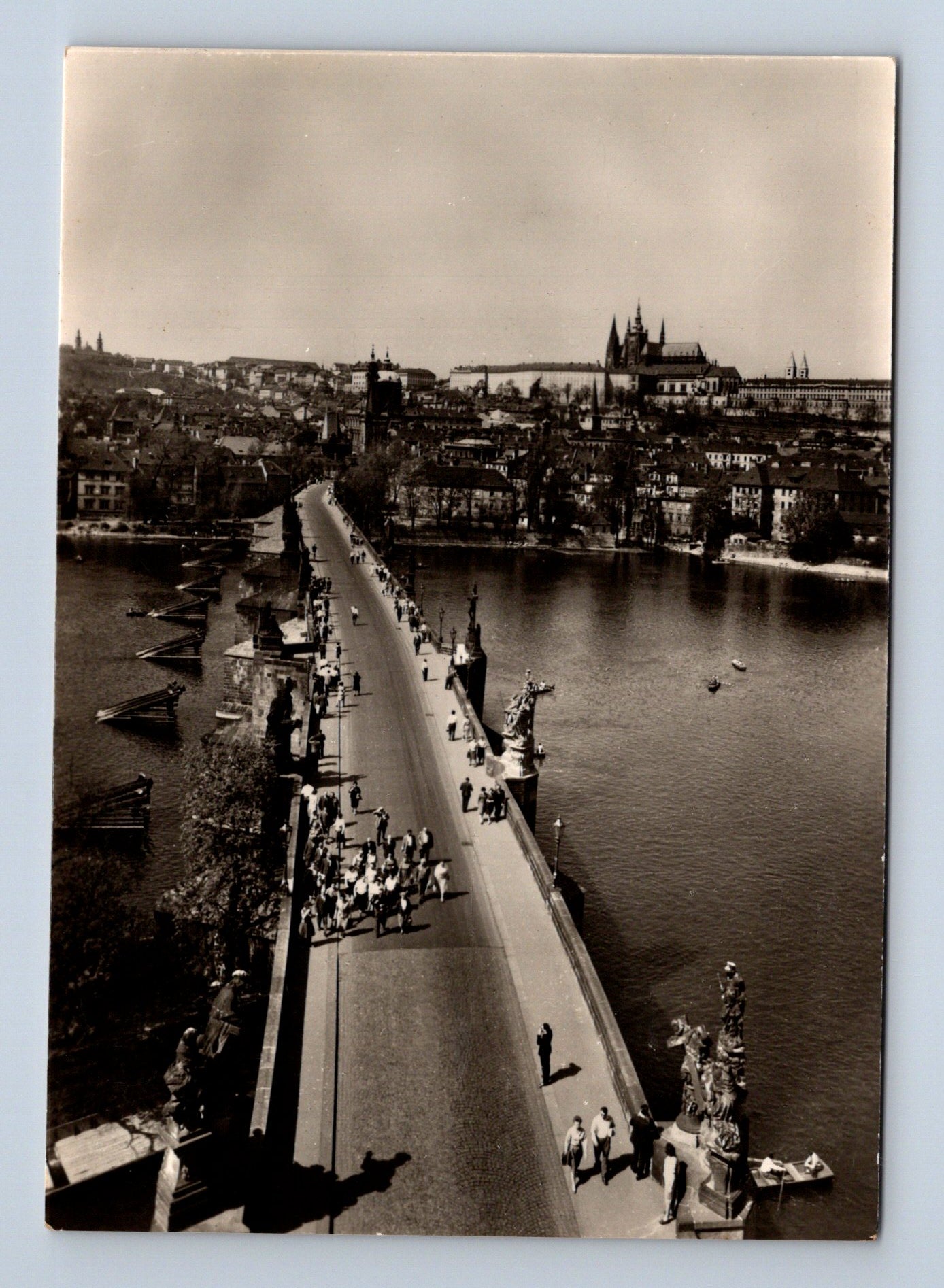 Pohlednice Praha Karlův most a Pražský hrad (M28935)