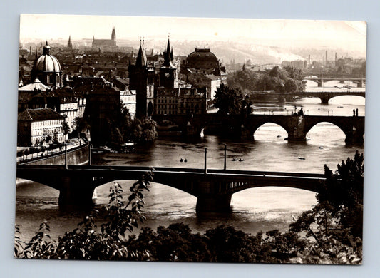 Pohlednice Praha Vltava mosty panorama 1968 (M28942)