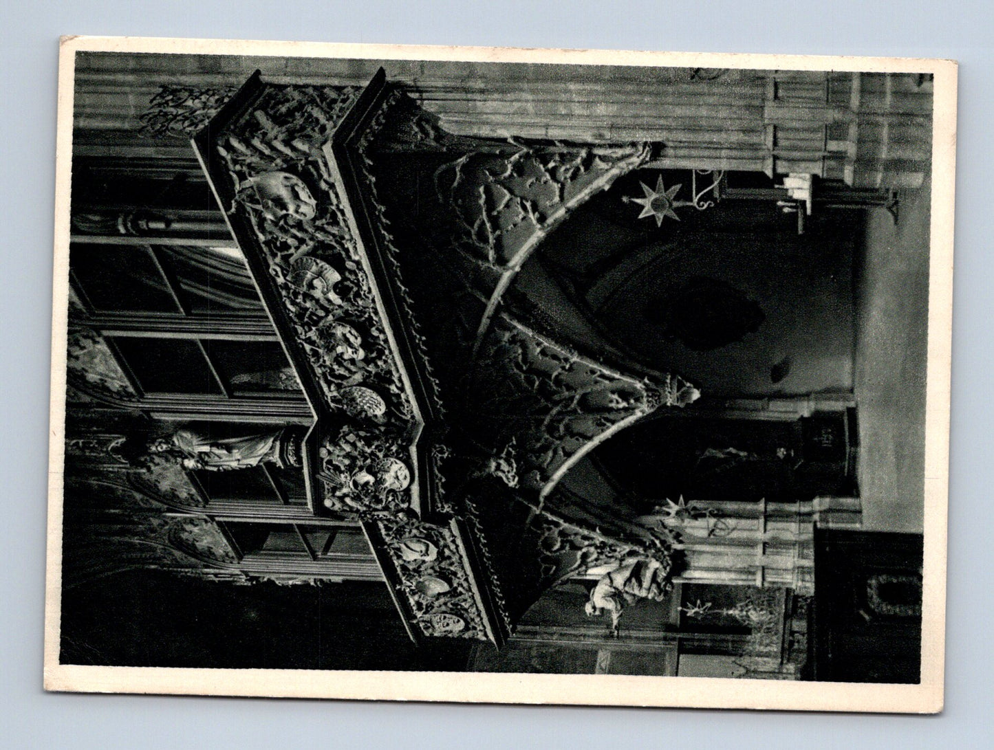 Pohlednice Praha Vnitřek chrámu sv. Víta 1946 (M28959)