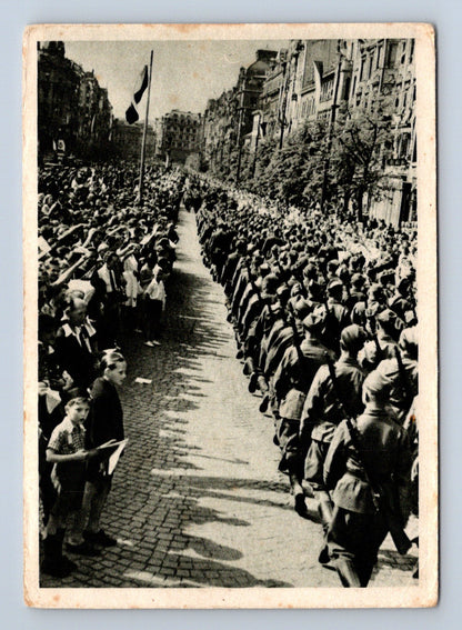 Pohlednice Praha Václavské náměstí pochod ČS armády (M29185)