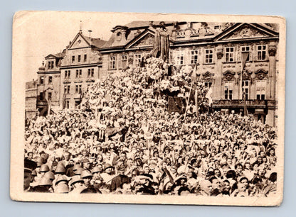 Pohlednice Praha Husův pomník projev vlády (M29193)