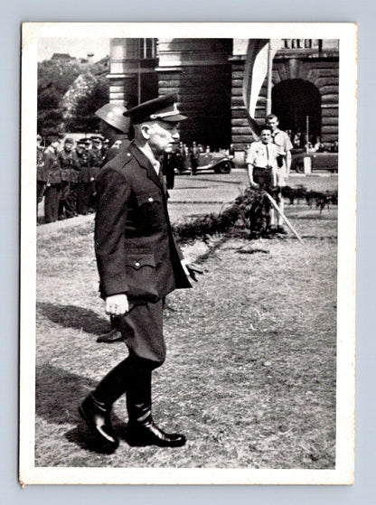 Pohlednice Praha Pan president kladení věnce (M29199)