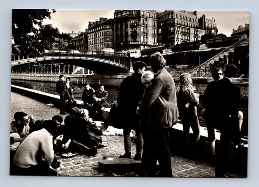 Pohlednice Francie mládež u Seiny most Au Double 1965 (M29348)