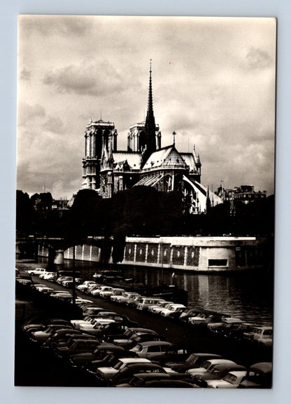 Pohlednice Francie Notre Dame Paříž Seina 1965 (M29351)