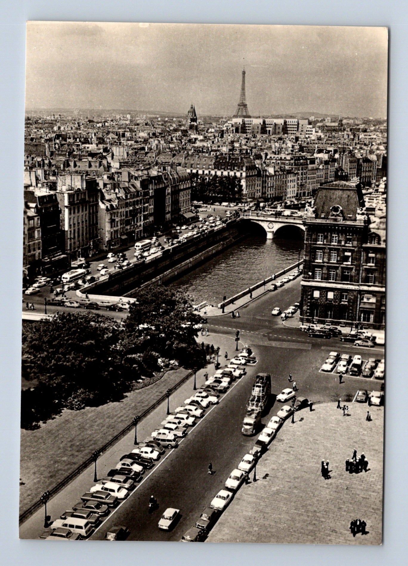 Pohlednice Francie Paříž panorama Seina 1965 (M29352)