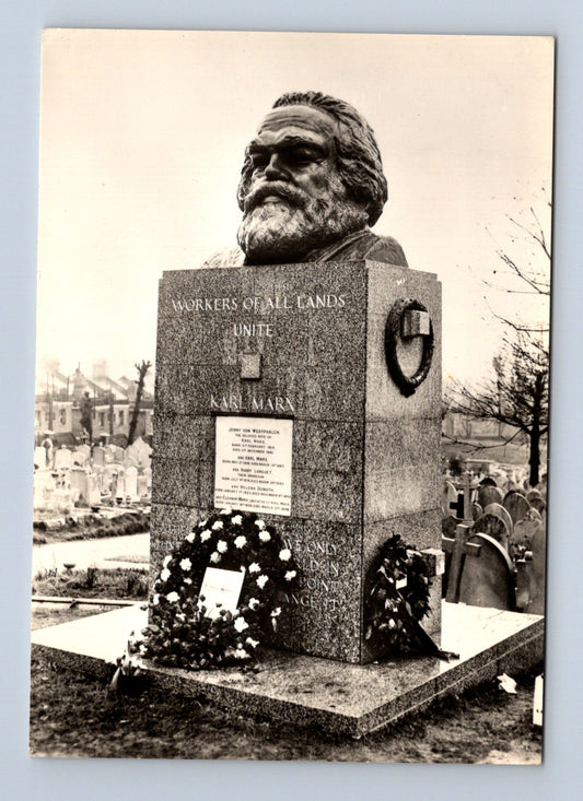 Pohlednice Velká Británie Londýn Karl Marx hrobka 1965 (M29408)