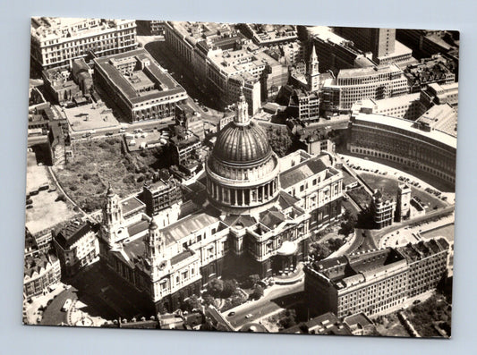 Pohlednice Velká Británie Londýn Katedrála sv. Pavla 1965 (M29410)