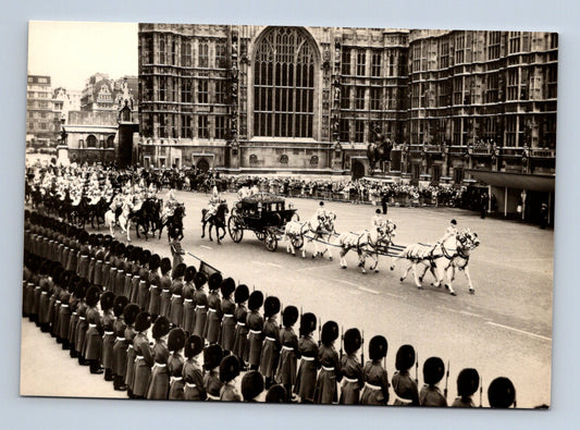 Pohlednice Velká Británie Londýn královský průvod 1965 (M29412)