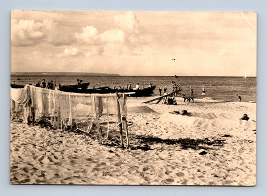 Pohlednice Německo Ostseebad Baabe pláž rybářské sítě 1968 (M29516)