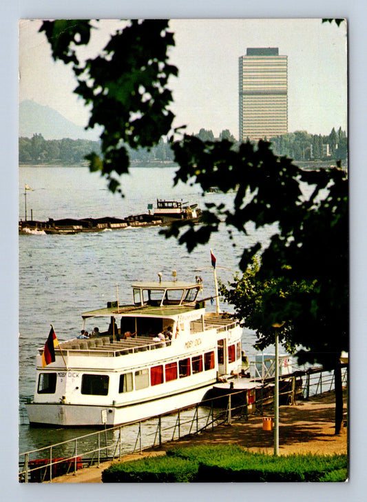 Pohlednice Německo Bonn Rýn a výšková budova 1975 (M29608)