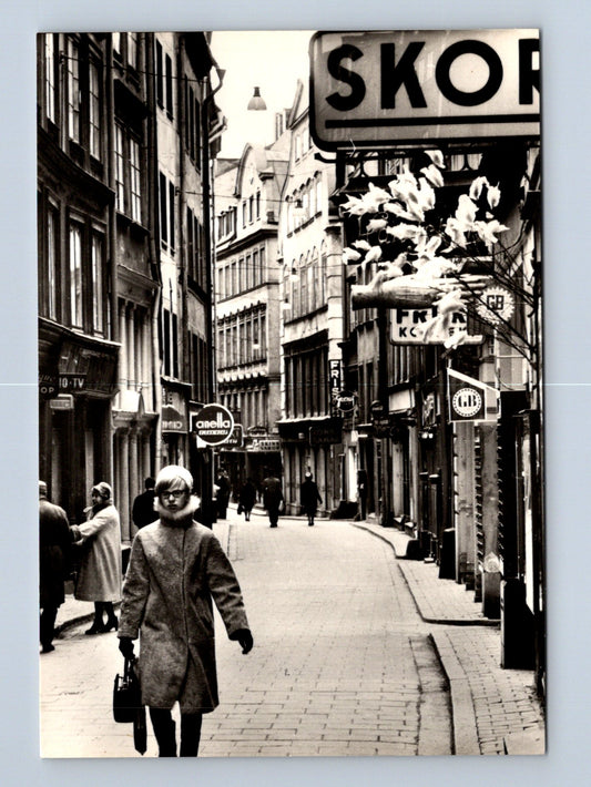 Pohlednice Švédsko Stockholm obchodní ulice 1965 (M29625)