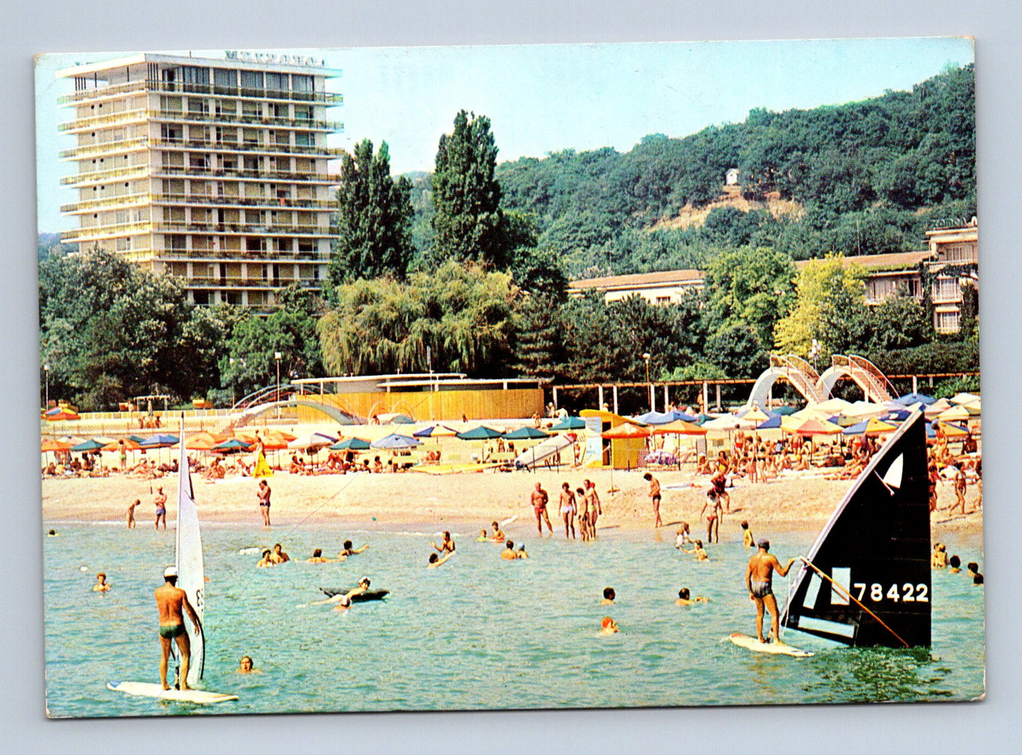 Pohlednice Bulharsko Zlatni Piasci pláž, hotel 1982 (M29751)