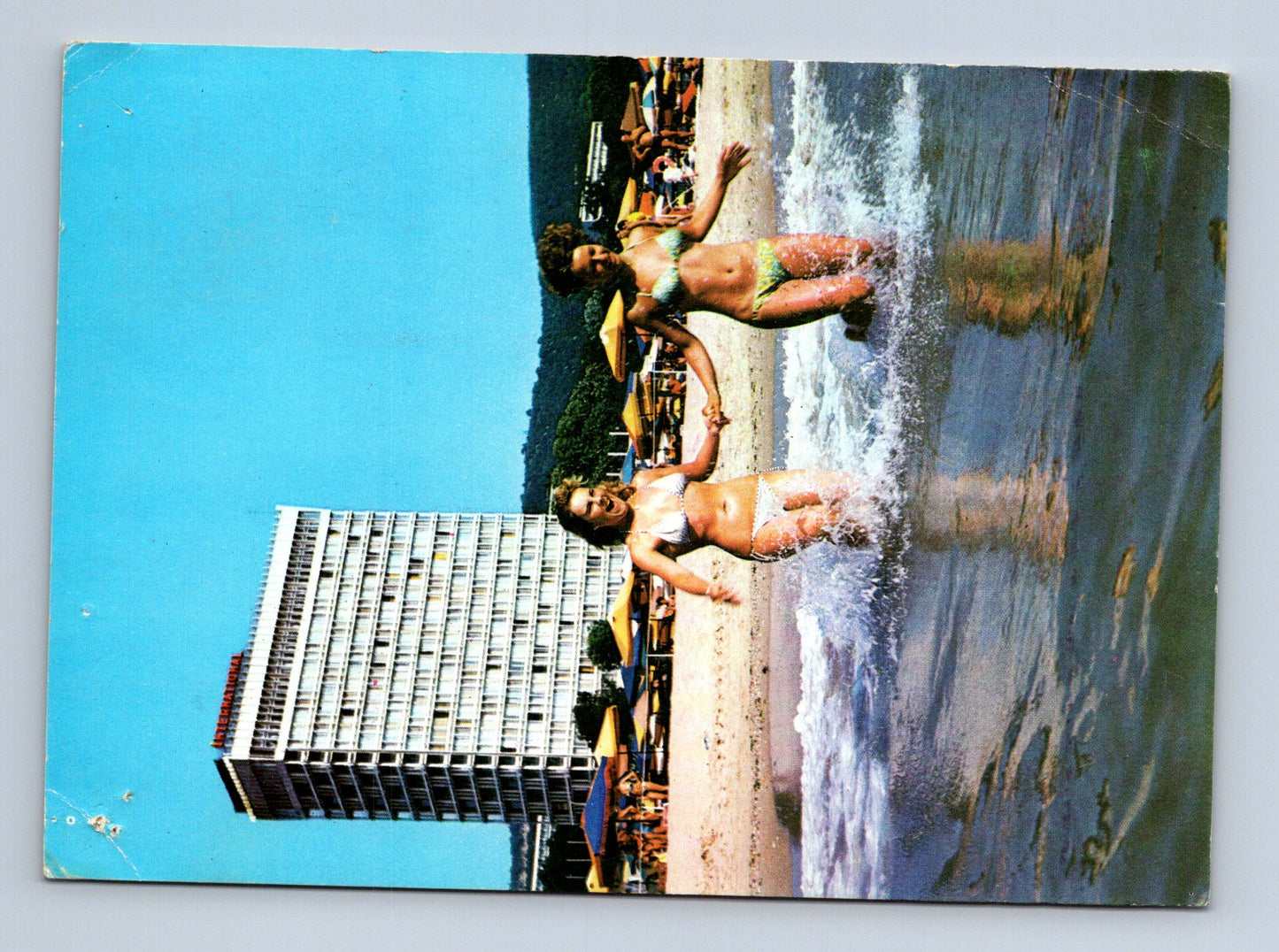 Pohlednice Bulharsko Zlatni Pyasatsi hotel a pláž 1980s (M29759)