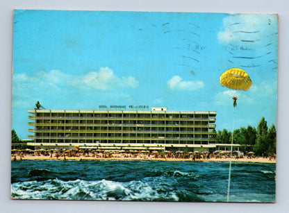 Bulharsko Slunečný břeh hotel Glarus parasailing 1976 (M29764)
