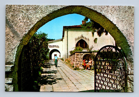 Pohlednice Rumunsko Râmnicu Vâlcea Muzeul județean (M29881)