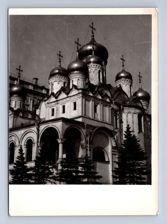 Stará fotografie kostel s cibulovými kupolemi (M29979)