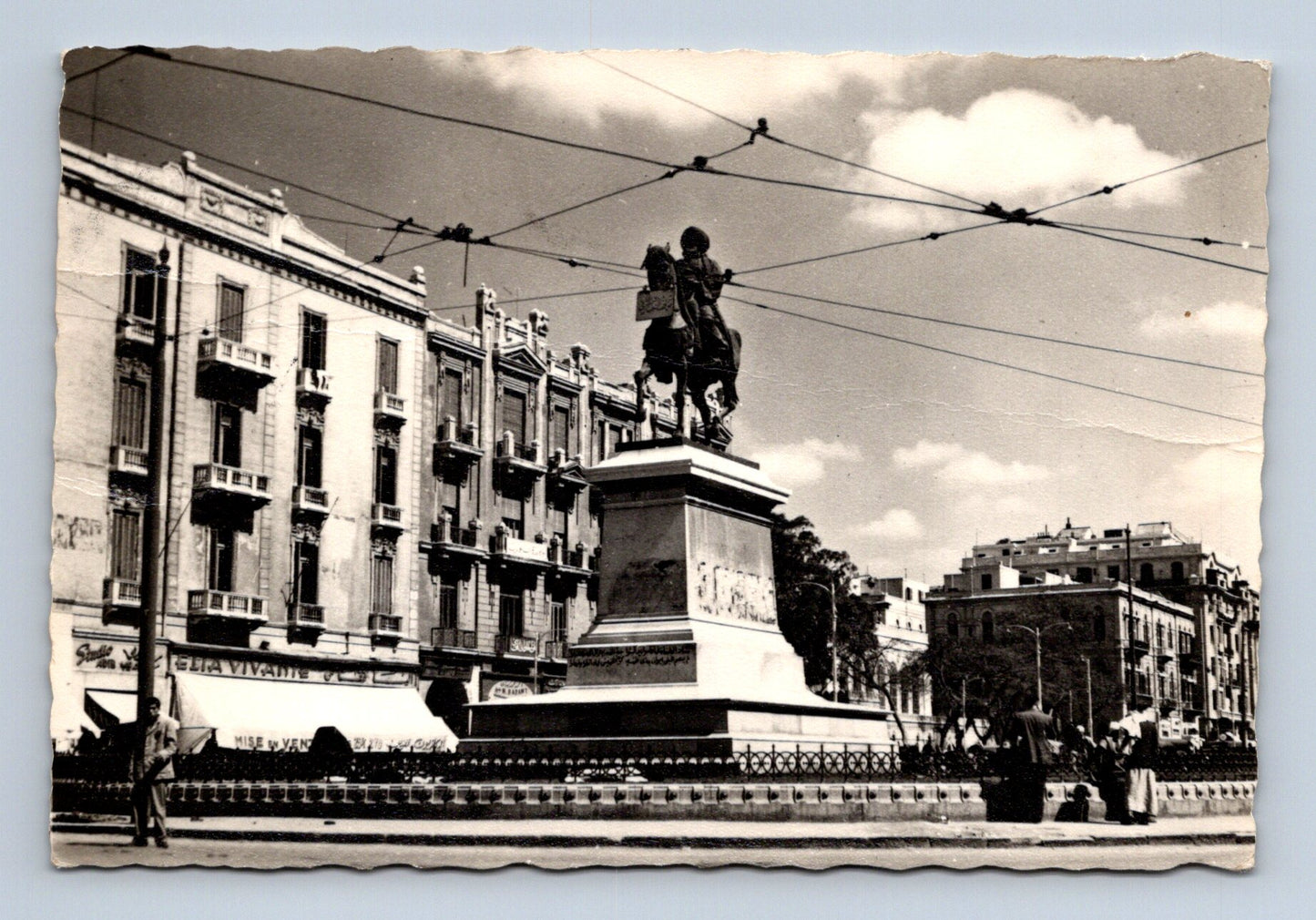 Pohlednice Egypt Alexandrie Jezdecká socha ulice 1959 (M29996)