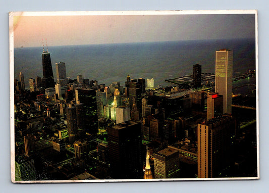 Pohlednice USA Chicago panorama večer 1981 (M30032)