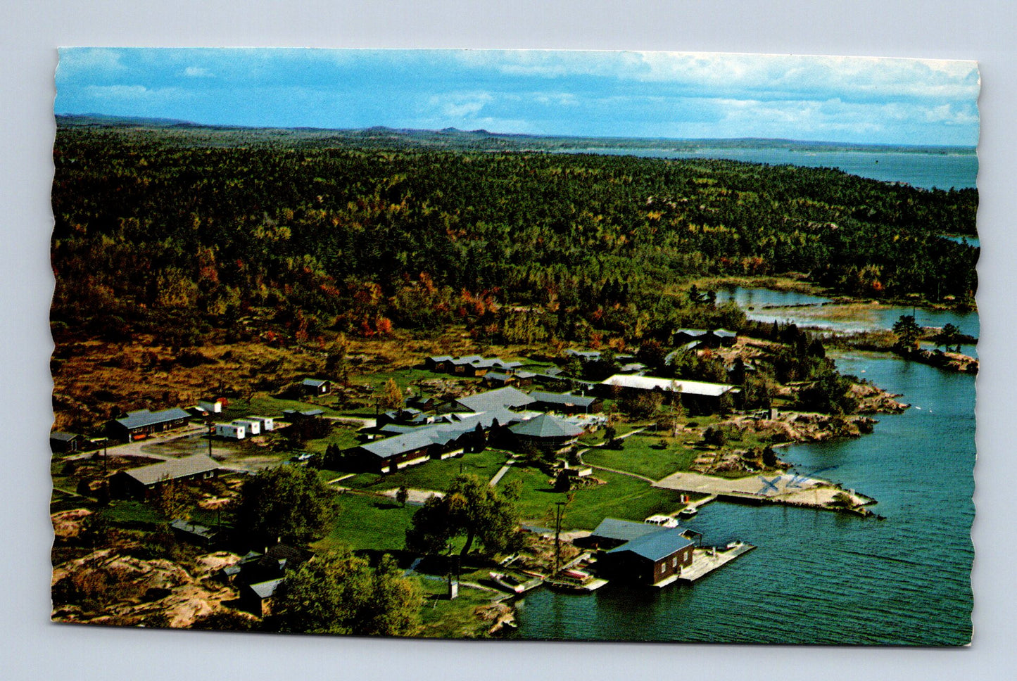 Pohlednice Kanada Killarney Mountain Lodge resort (M30040)