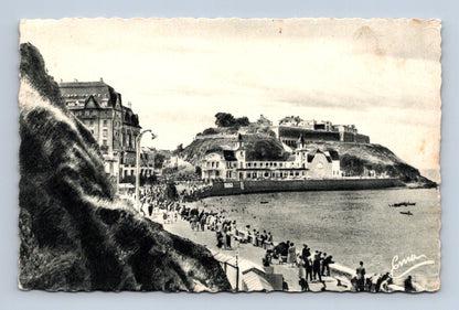 Pohlednice Francie Granville Casino a Plat-Gousset (M30167)