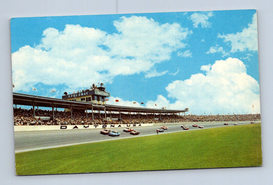 Pohlednice USA Daytona Speedway Stock Car Races (M30175)