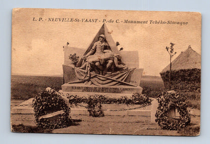 Pohlednice Francie Neuville-St-Vaast čs. památník (M30194)