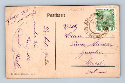 Pohlednice Dvůr Králové náměstí s kašnou 1915 (M30297)