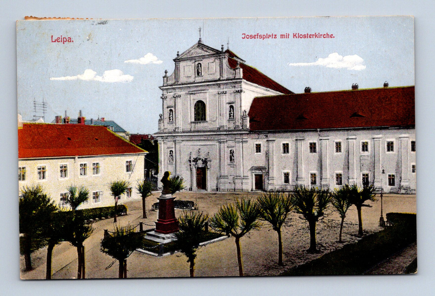 Pohlednice Česká Lípa Josefplatz klášterní kostel před 1918 (M30315)