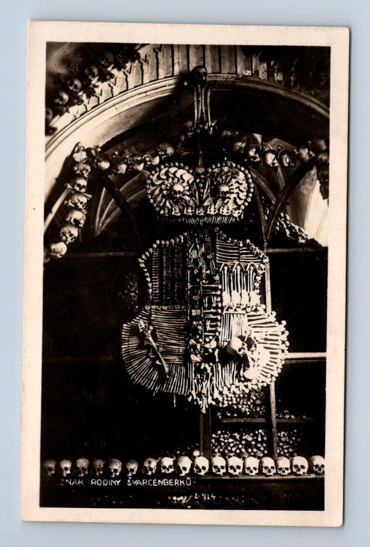 Kutná Hora Sedlec kostnice znak Schwarzenberků 1922 (M30392)