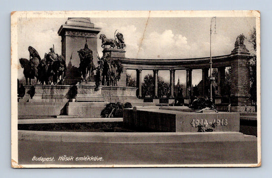 Pohlednice Maďarsko Budapešť Hősök tere monument (M30465)