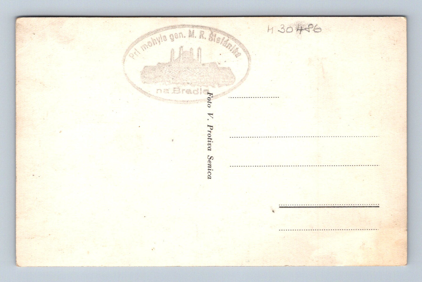 Pohlednice Slovensko Bradlo Mohyla M.R.Štefánika (M30486)