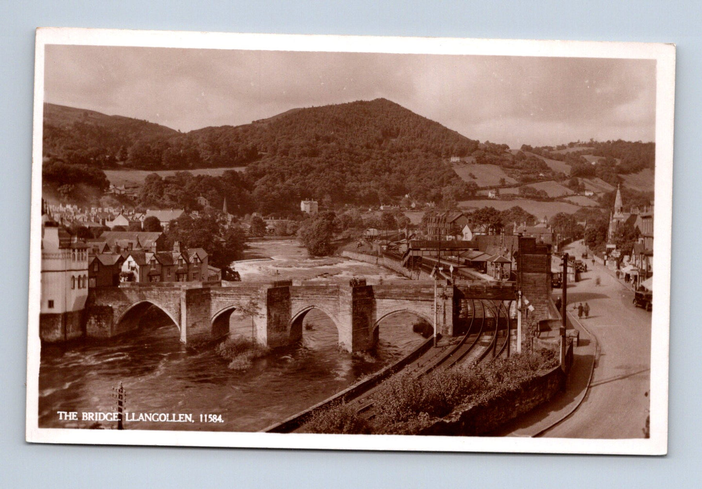 Pohlednice Velká Británie Llangollen most a město (M30585)