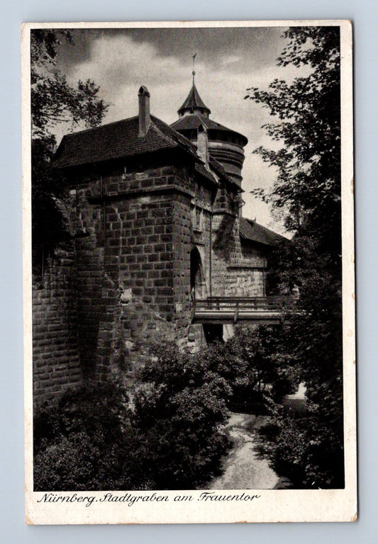 Pohlednice Německo Norimberk Frauentor 1944 (M30703)