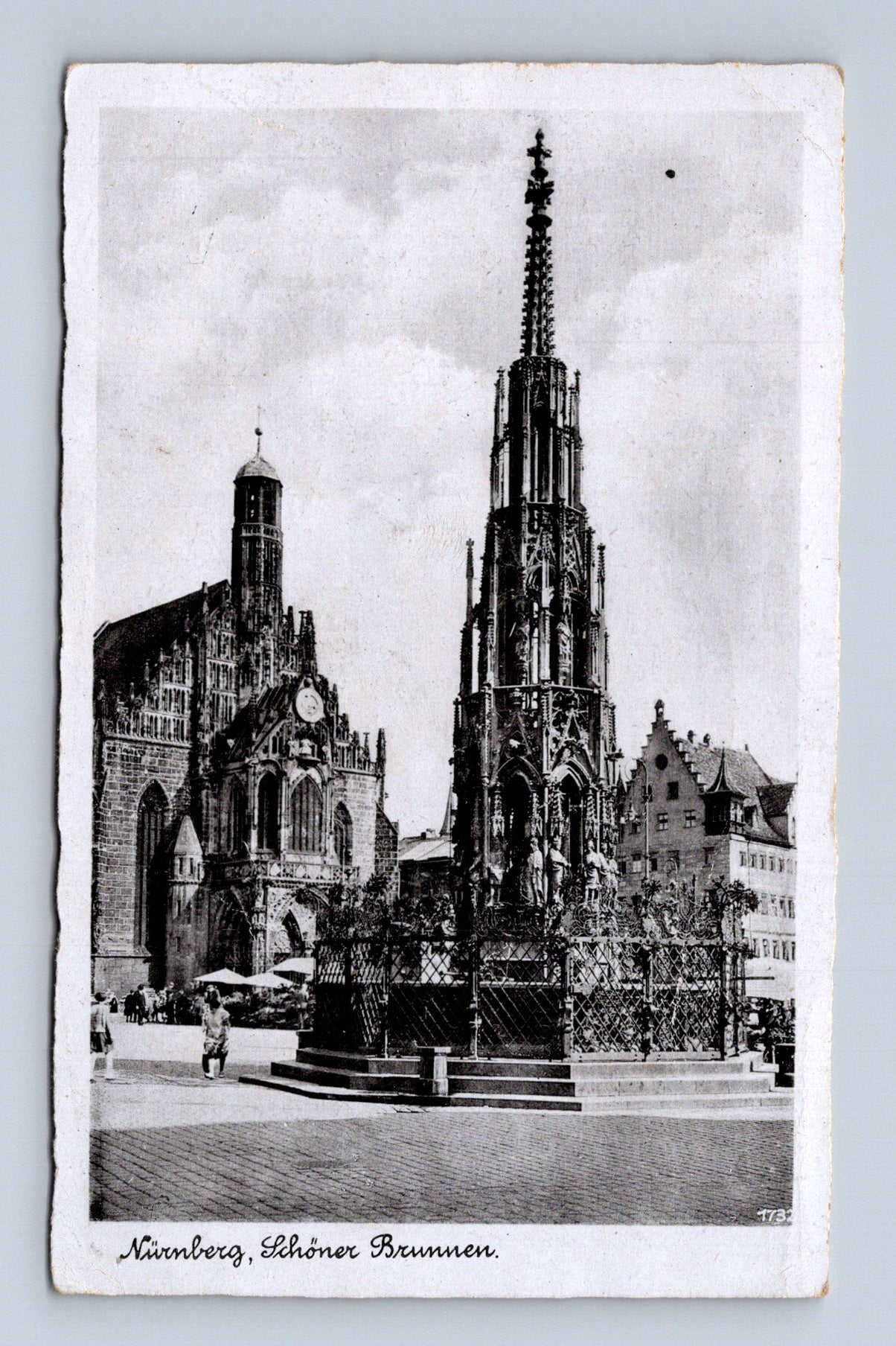 Pohlednice Německo Norimberk Schöner Brunnen 1943 (M30724)