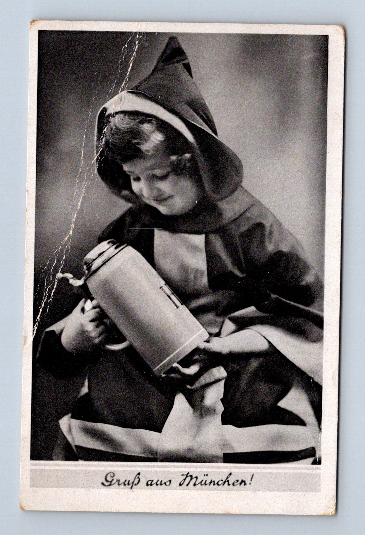 Pohlednice Německo Mnichov KRIEGSWINTERHILFSWERK (M30788)