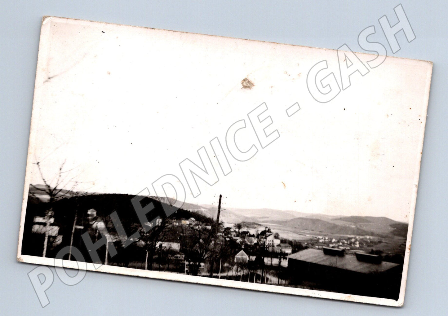 Pohlednice krajina vesnice v údolí (M30901)