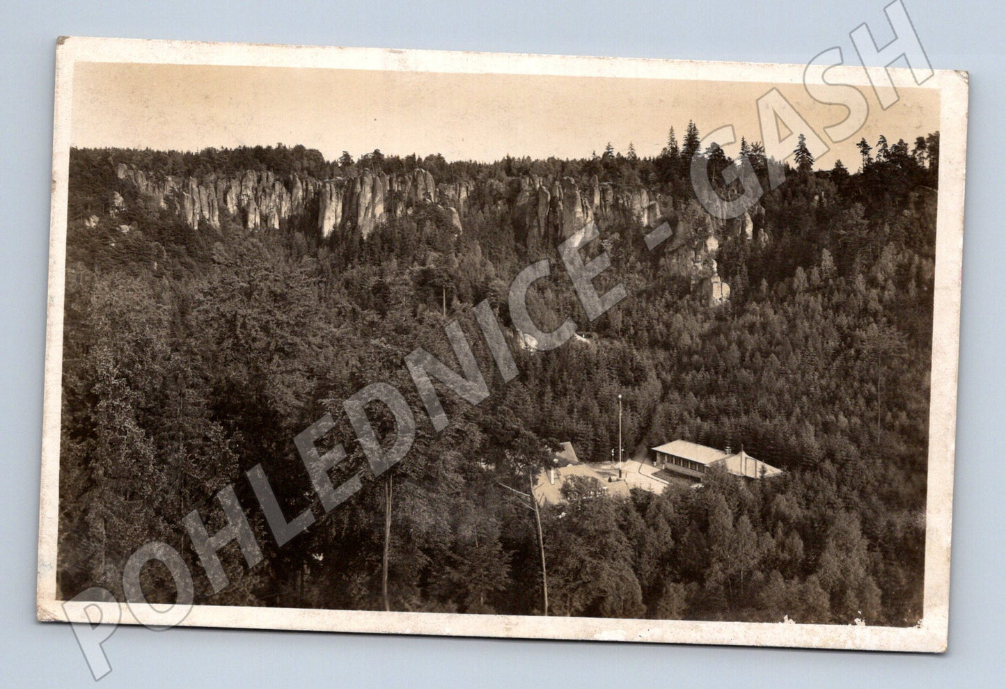 Pohlednice Prachovské skály Chata KČT 1930 (M30916)