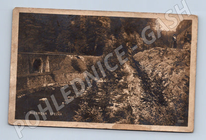 Pohlednice Riegrova stezka krajina řeka tunel 1922 (M30918)