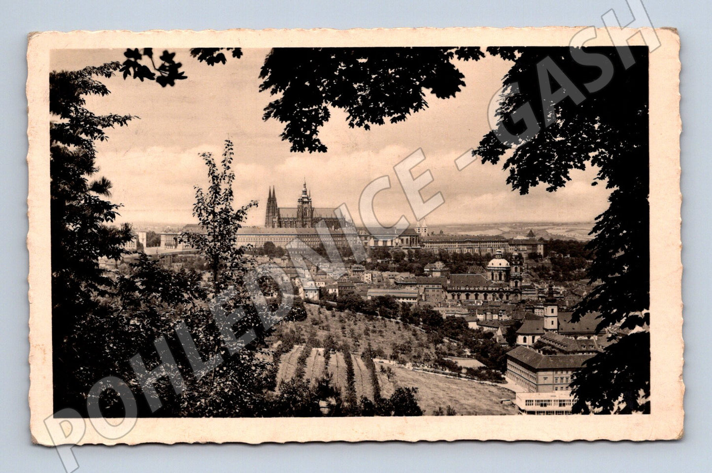 Pohlednice Praha Hradčany panorama 1958 (M31068)