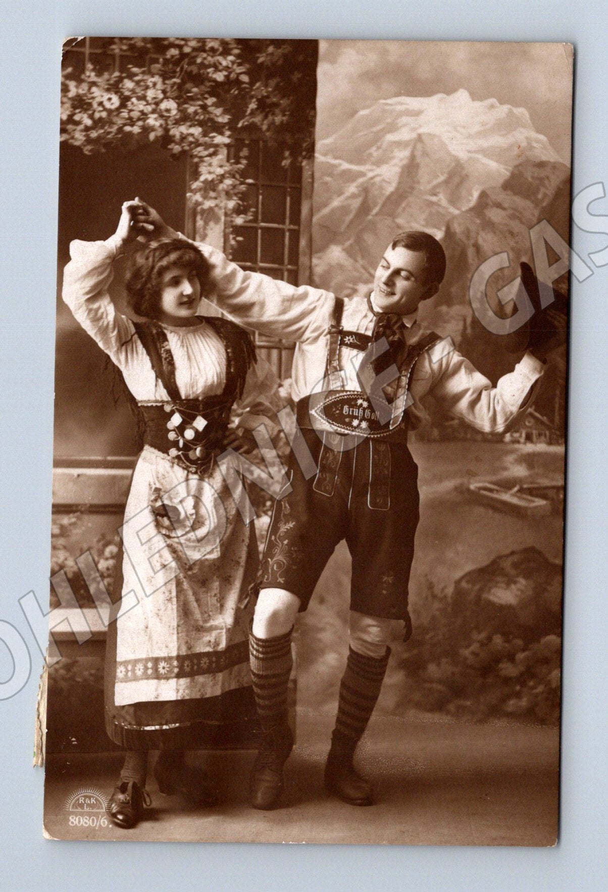Pohlednice Rakousko pár v kroji (M31093)