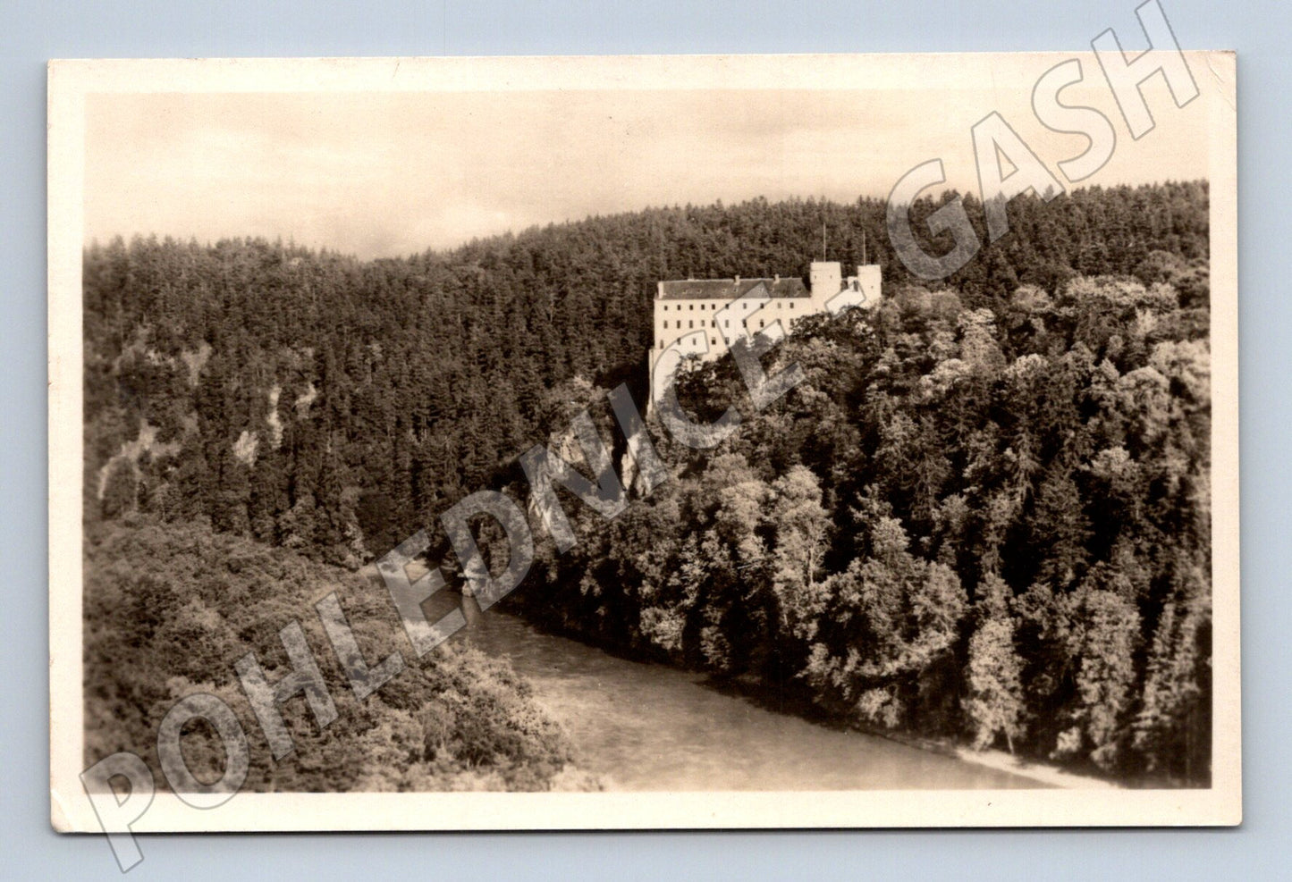 Pohlednice Orlík nad Vltavou zámek (M31104)