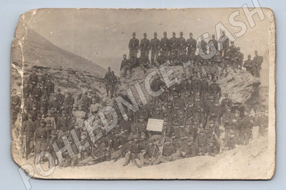 Postcard group of soldiers, World War I (M3122)