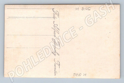 Postcard soldiers in front of Trečín Castle (M3126)