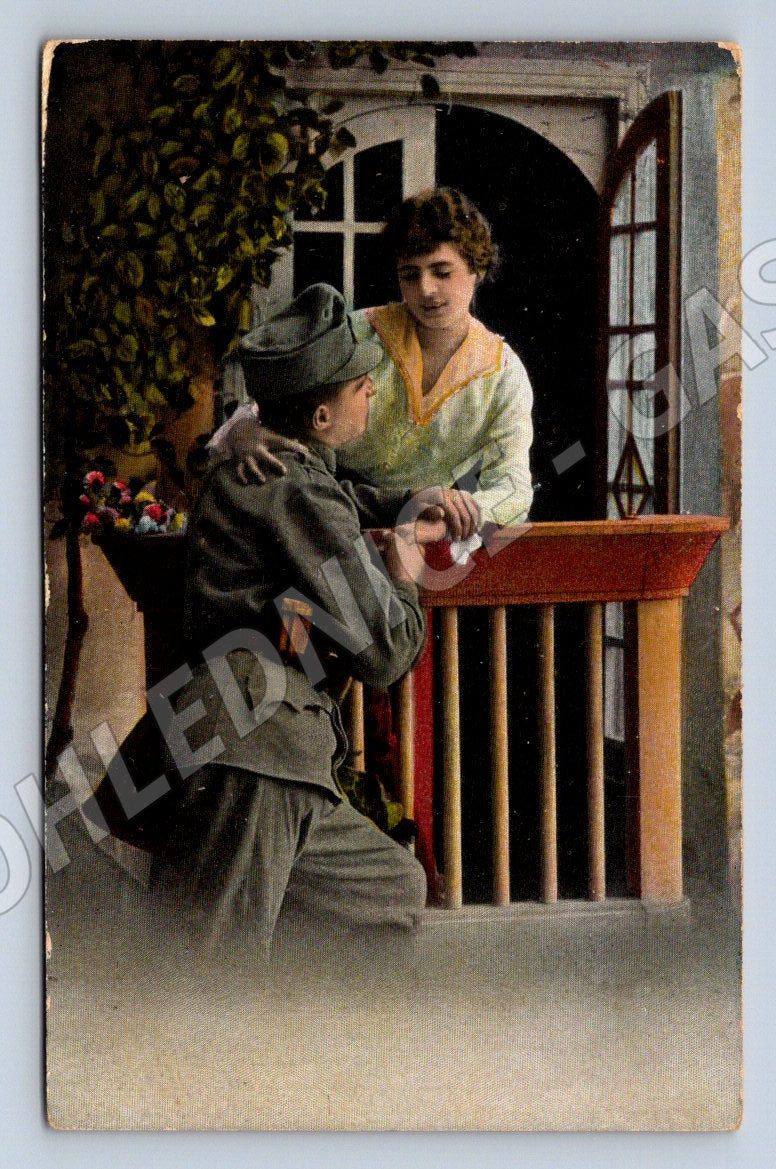 Postcard soldier and girl colored romance (M3143)