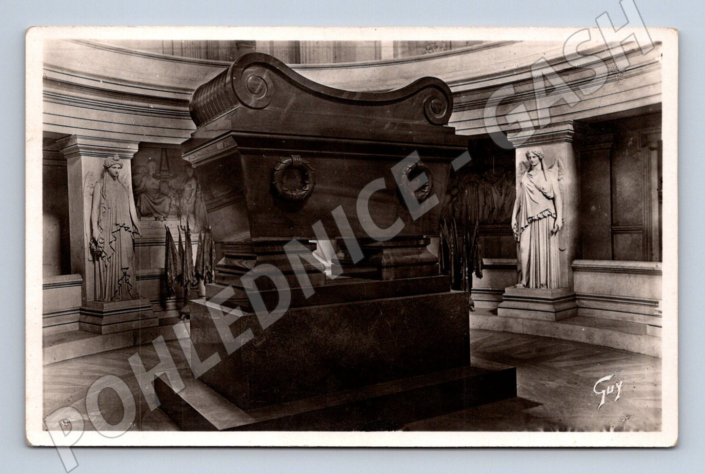 Pohlednice Francie Paříž Hrobka Napoleona (M31442)