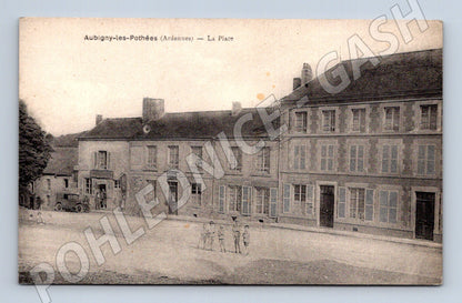 Pohlednice Francie Aubigny-les-Pothées La Place (M31502)